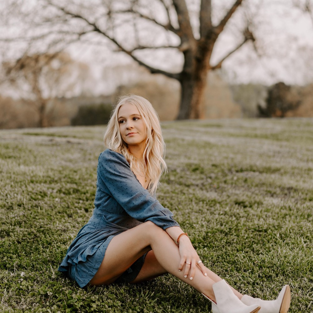Meet your Posher, Haley